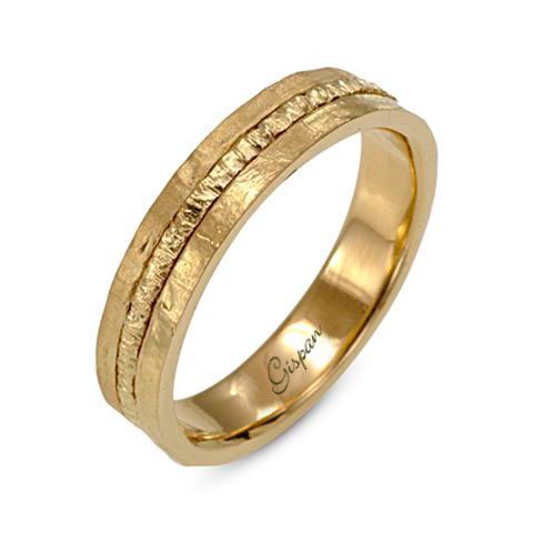 טבעת נישואין עם טקסטורה מיוחדת